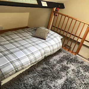 Mena Cottage, Cosy Country And Quaint. Hunmanby