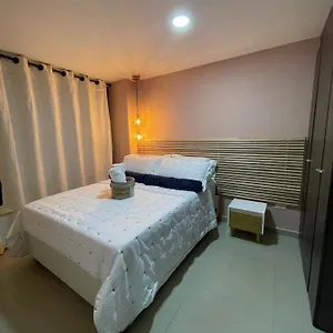 Apartamento Lujoso Apartaestudio Completo 601 Medellin, Con Balcon Y Hermosa Vista A La Ciudad, Medellín