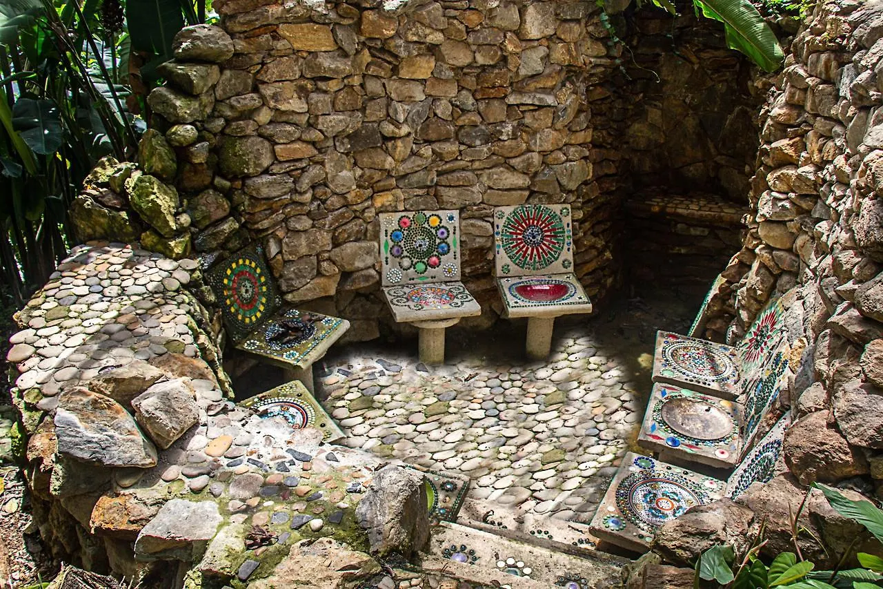 The Secret Buddha Medellin Lodge